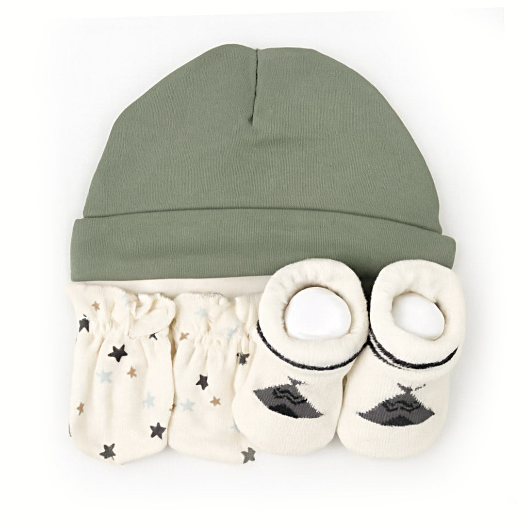 Cap with Mittens and Socks