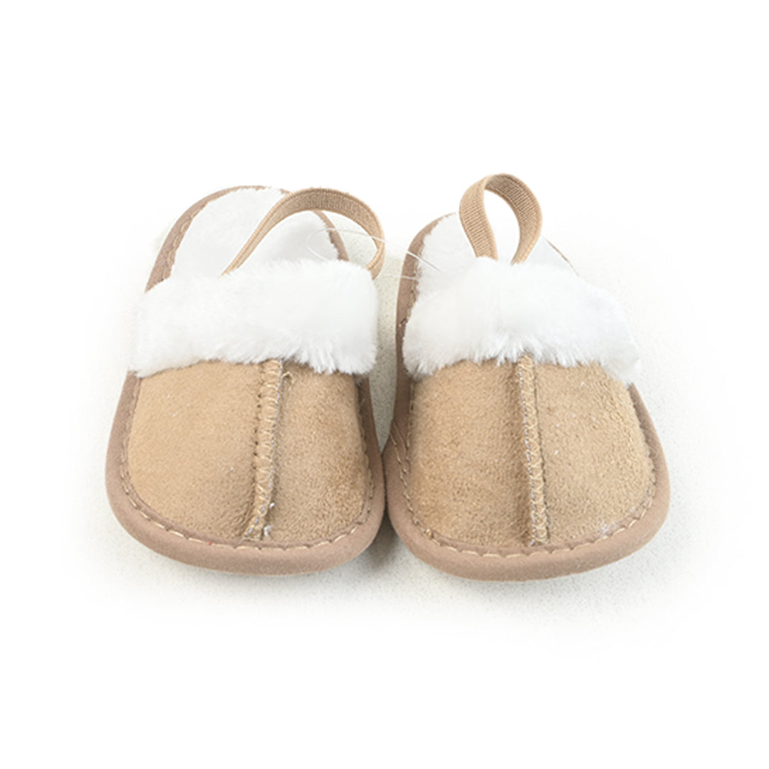 Fluff Closed Sandles With Strap