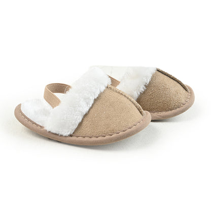 Fluff Closed Sandles With Strap