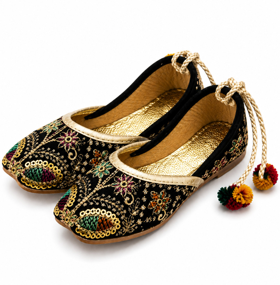 Embroidered Black Khussa