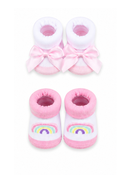 Bebe Favor Unicorn 4 Piece Cap Set With Booties